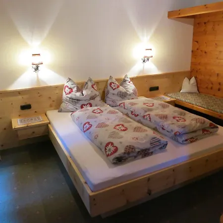 아파트 Hinteranger